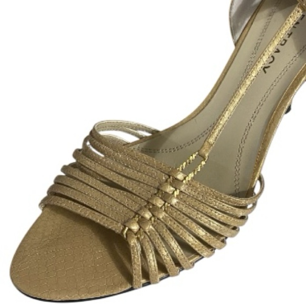 Ellen Tracy Barrett Heels, Strappy, Sz 8.5, High heels 3.25”, Neutral, Leather - Picture 2 of 11
